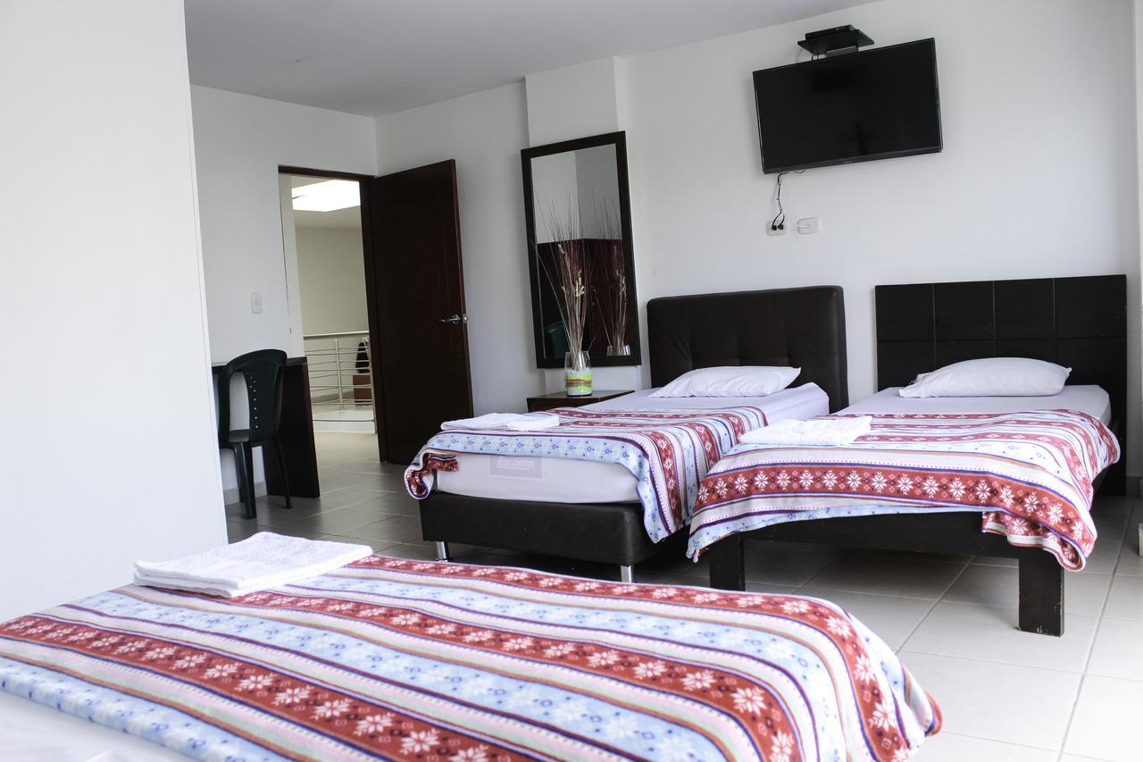 Hotel Santorini Neiva ネイバ エクステリア 写真